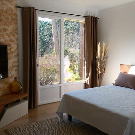 Apartament Le Patio Sarrians Zewnętrze zdjęcie