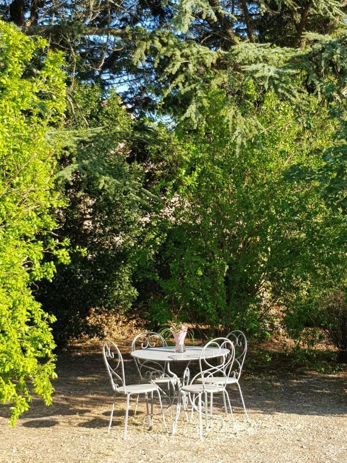 Apartament Le Patio Sarrians Zewnętrze zdjęcie