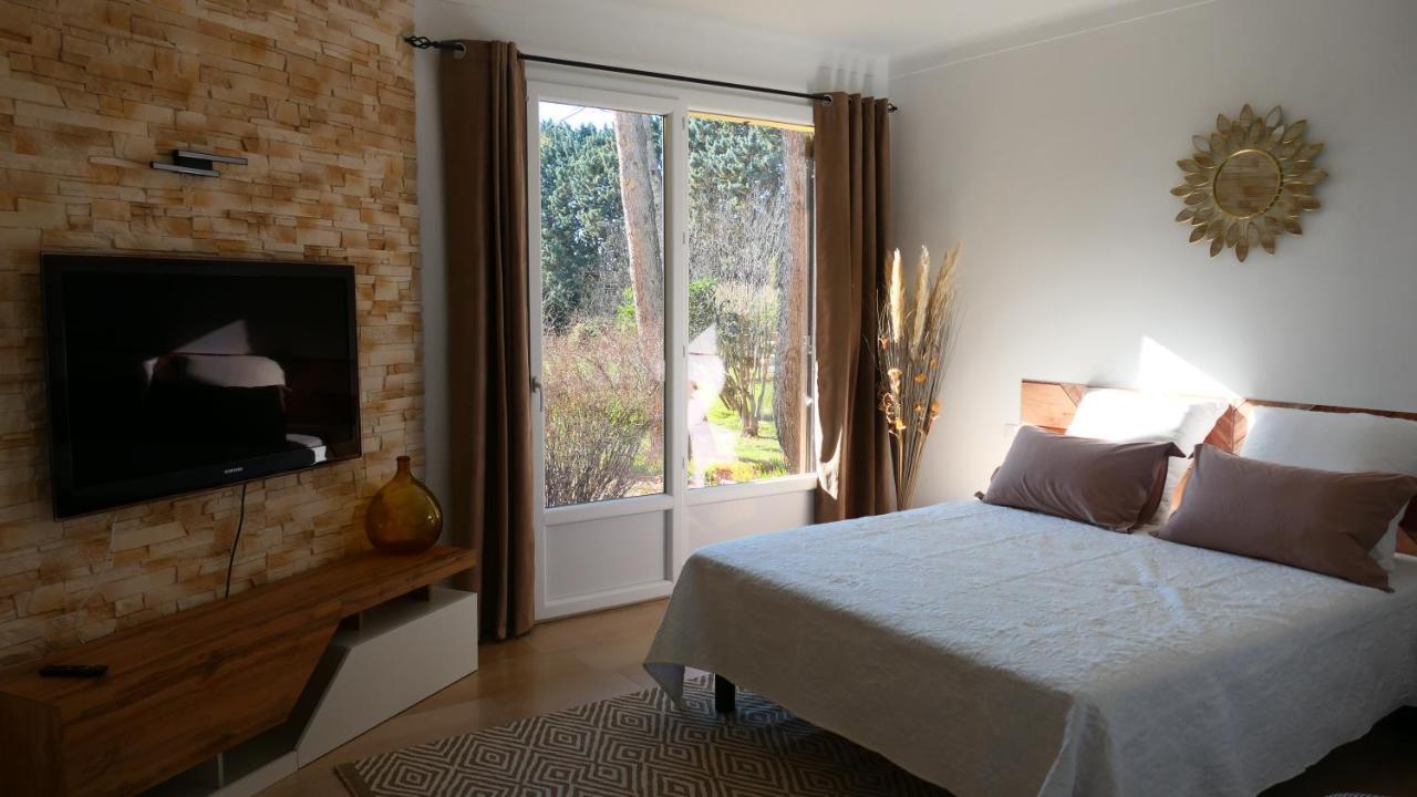 Apartament Le Patio Sarrians Zewnętrze zdjęcie