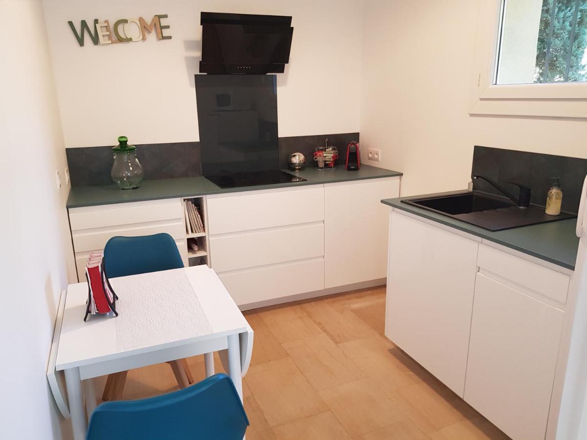 Apartament Le Patio Sarrians Zewnętrze zdjęcie