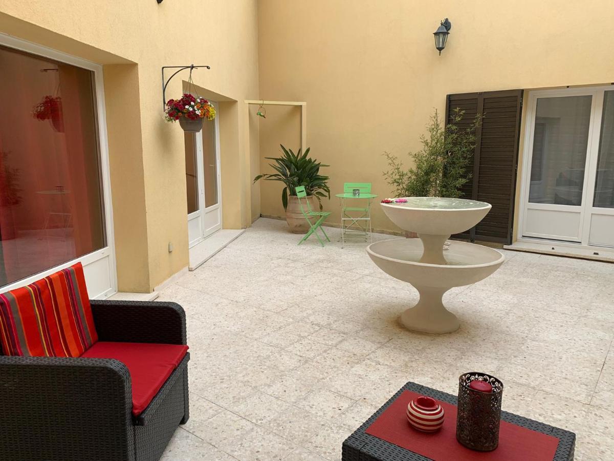 Apartament Le Patio Sarrians Zewnętrze zdjęcie